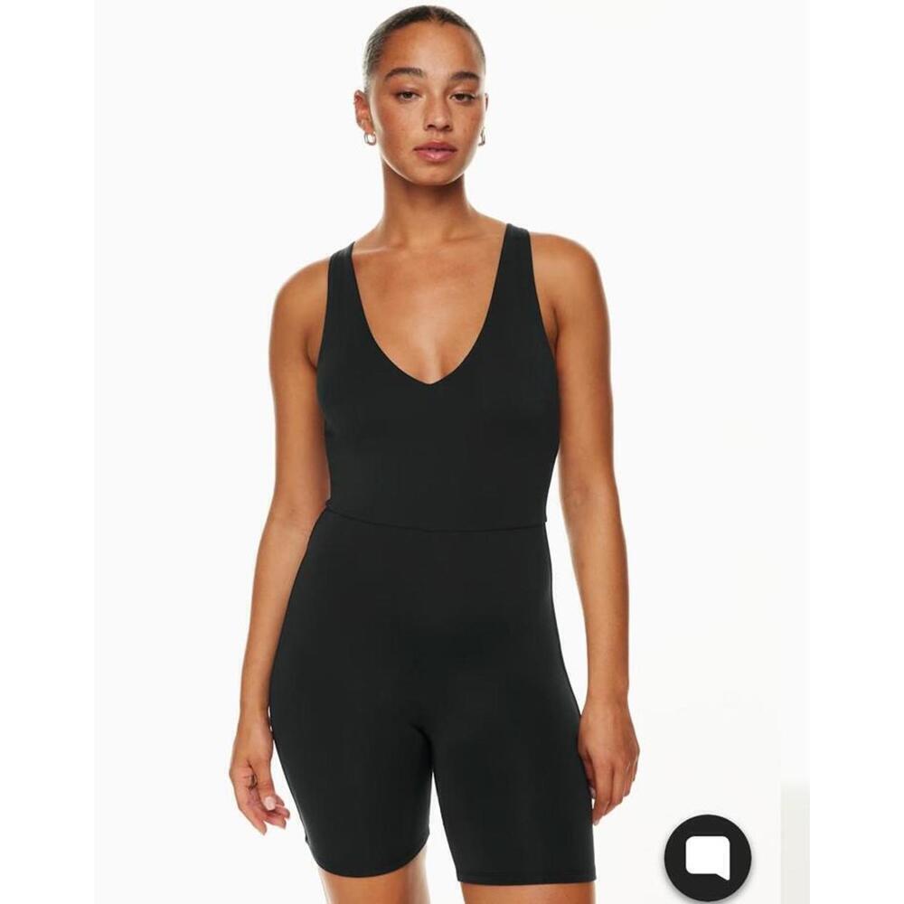 Aritzia Babaton Black Sleeveless V-Neck Contour Romper sz L
